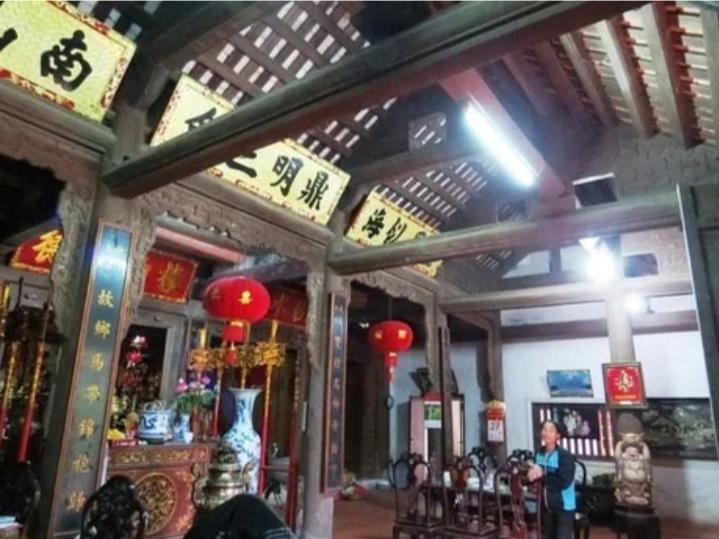Nhà gỗ của quan Tổng đốc Sơn Tây
