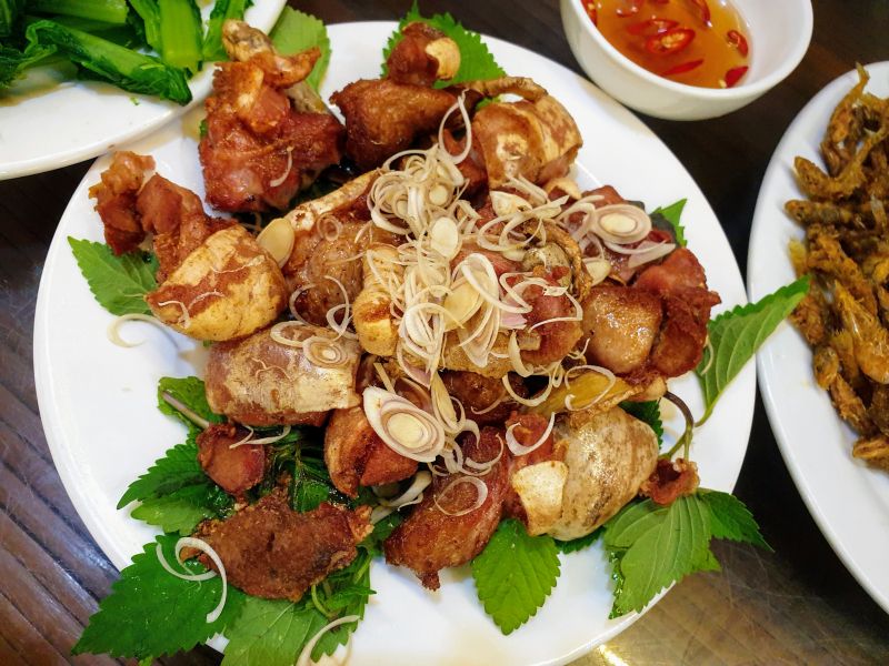Nhà Hàng 75 - Trâu Tây Bắc