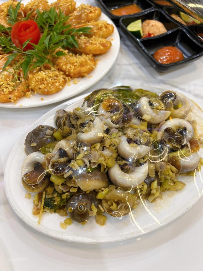 Nhà Hàng 999