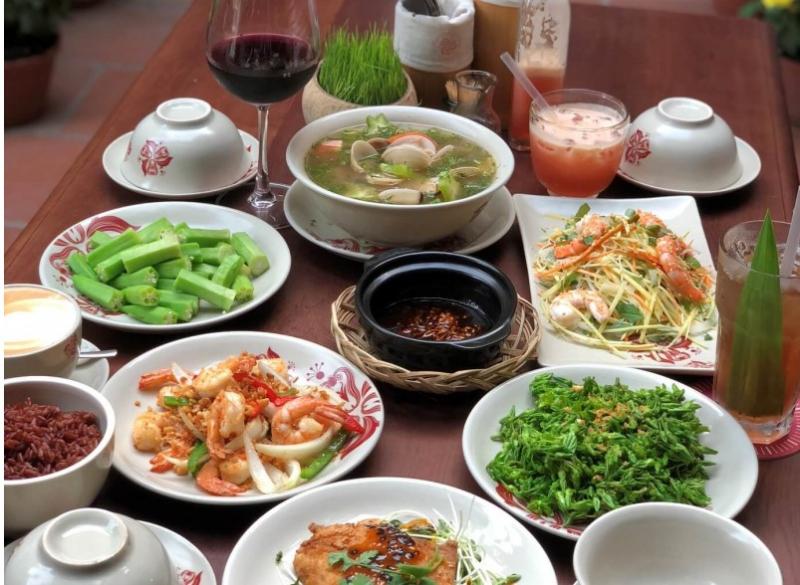 Nhà Hàng Bà Lài