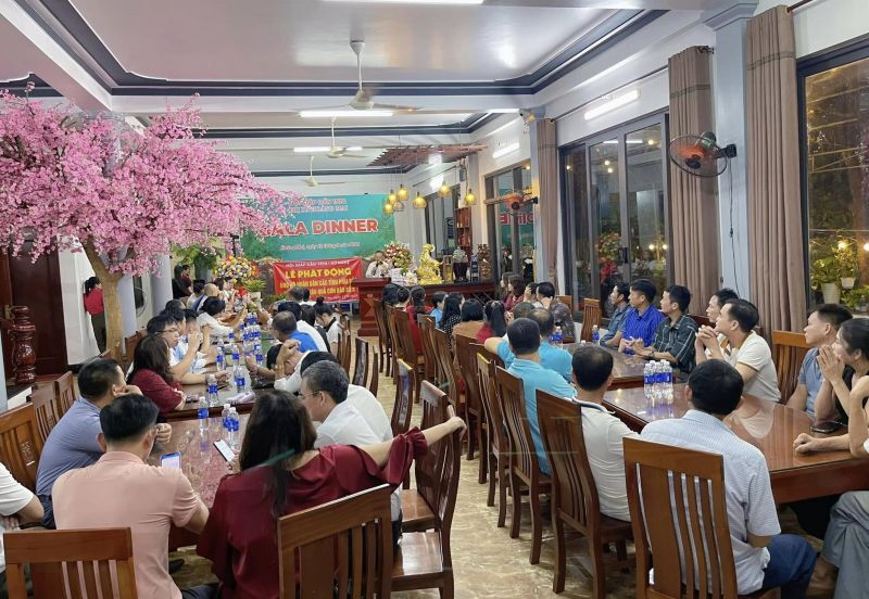 Nhà hàng Bình Dê
