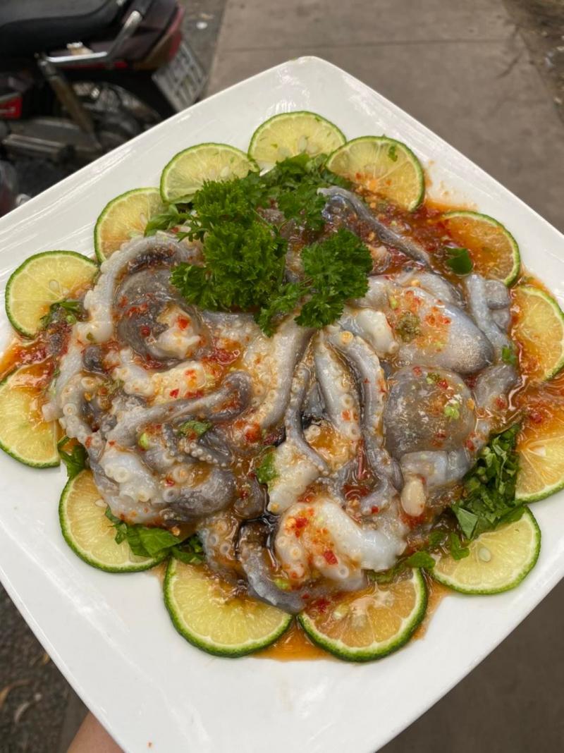 Nhà Hàng Bờ Sông