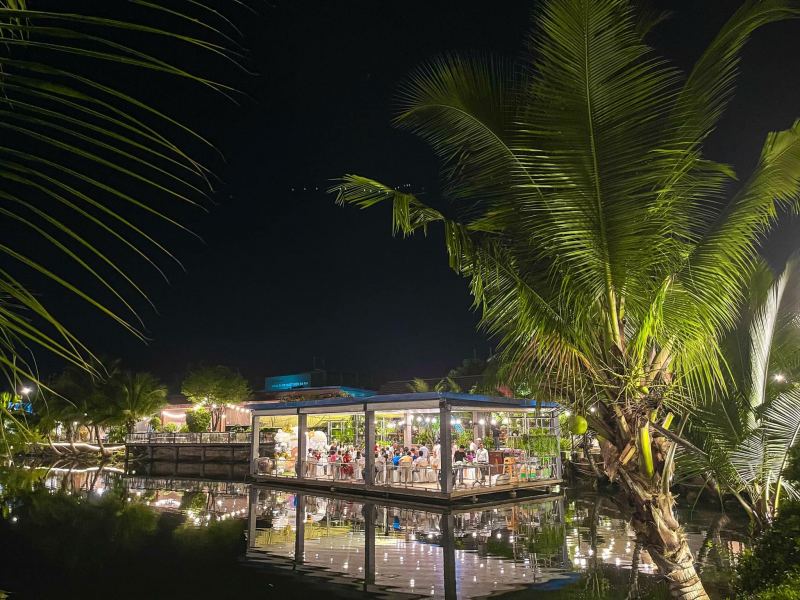 Bờ Sông Restaurant