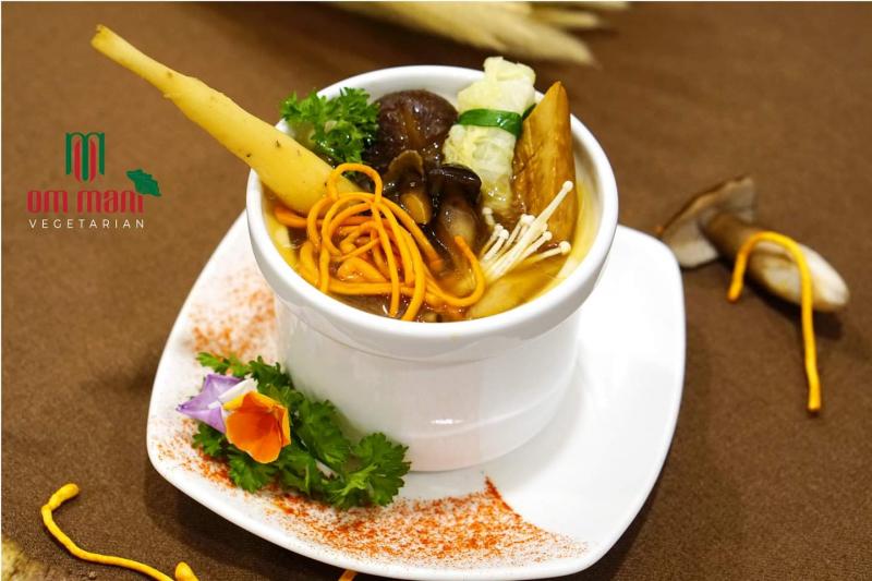 Những món chay vô cùng đặc sắc tại Nhà hàng Om Mani
