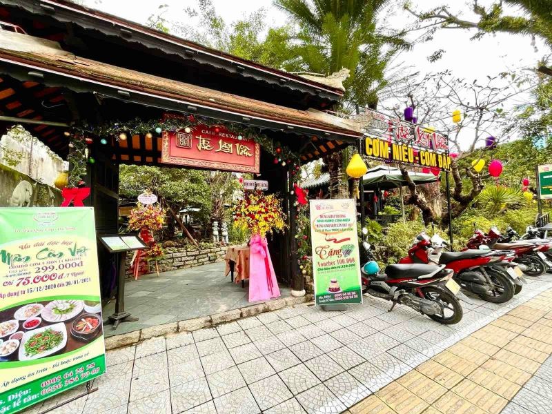 Nhà hàng Cơm Niêu Trúc Lâm Viên