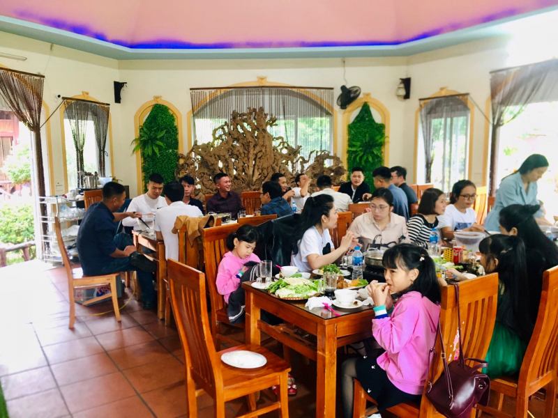 Nhà Hàng Đảo Ngọc Lâm Tiên