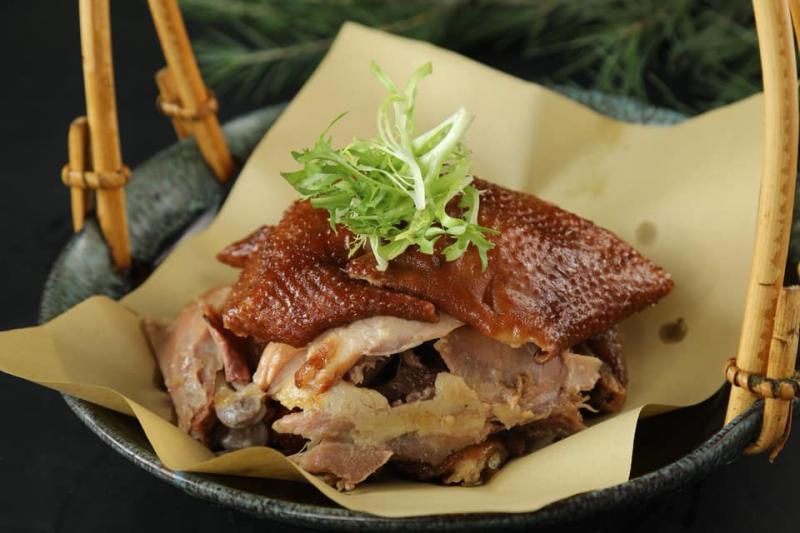 Nhà Hàng Đỉnh Thái Phong