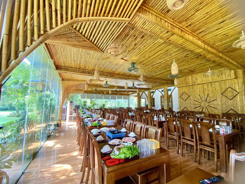 Nhà hàng Dung Tiến