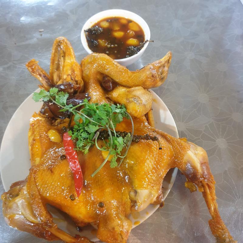 Nhà Hàng Hải Long