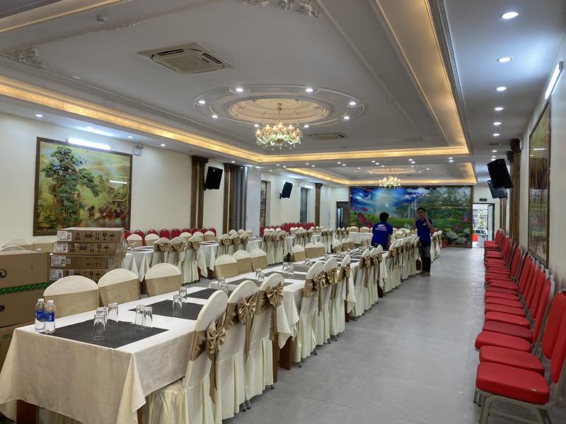 Nhà hàng Hải sản Biển Đông