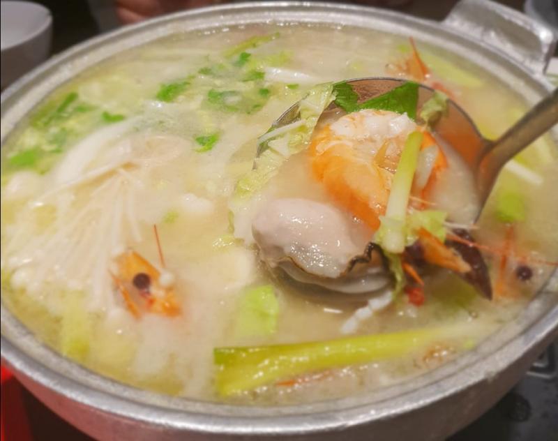 Nhà Hàng Hải Sản Kando