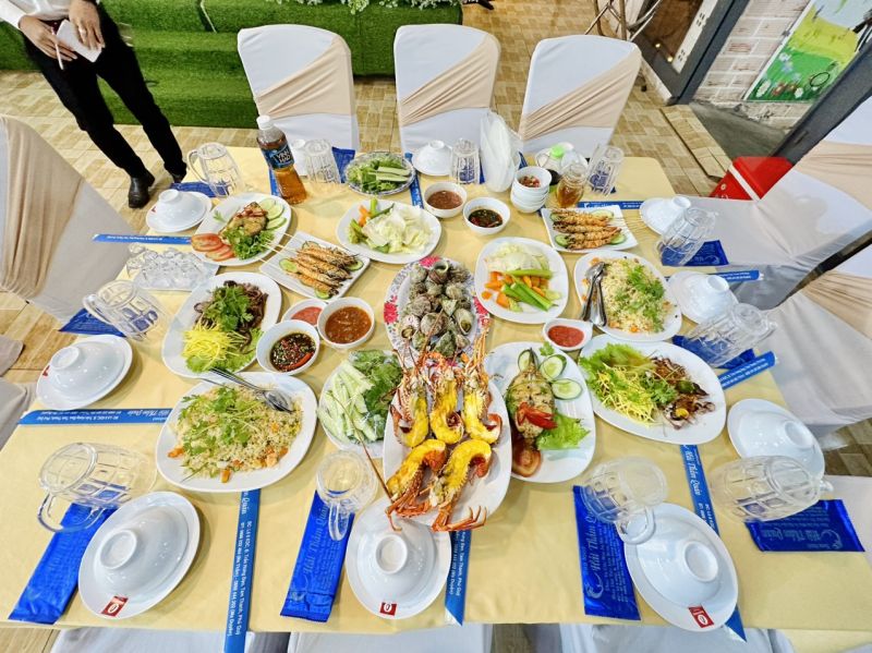 Nhà hàng Hải Thắm