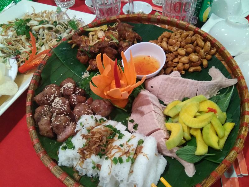 Nhà hàng Hoa viên Khánh Ngọc 2