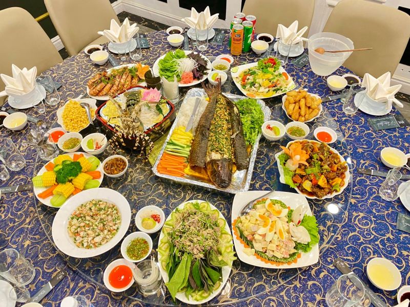 Nhà Hàng Hương Cau