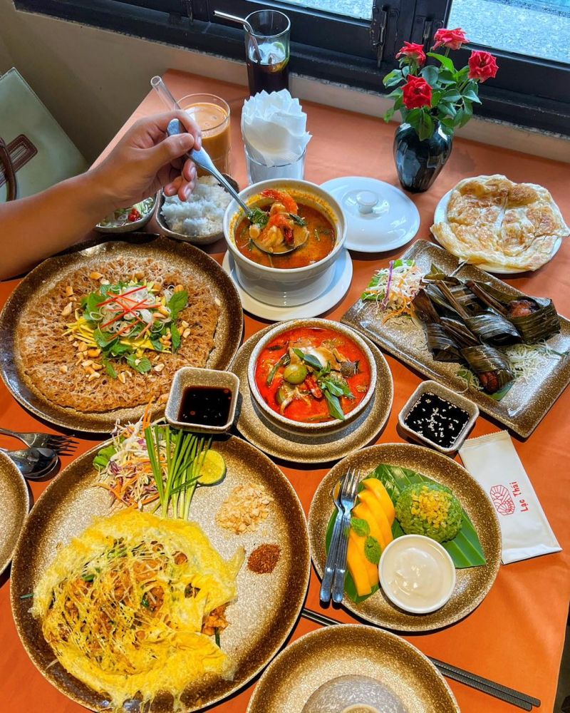 Nhà hàng Lạc Thái