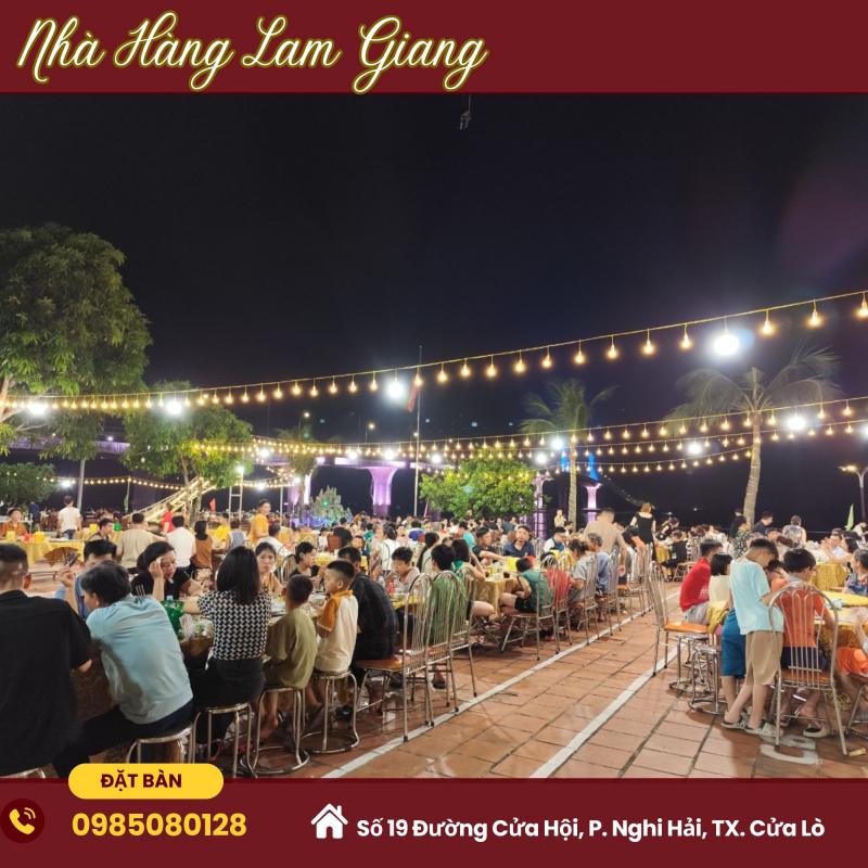Nhà hàng Lam Giang