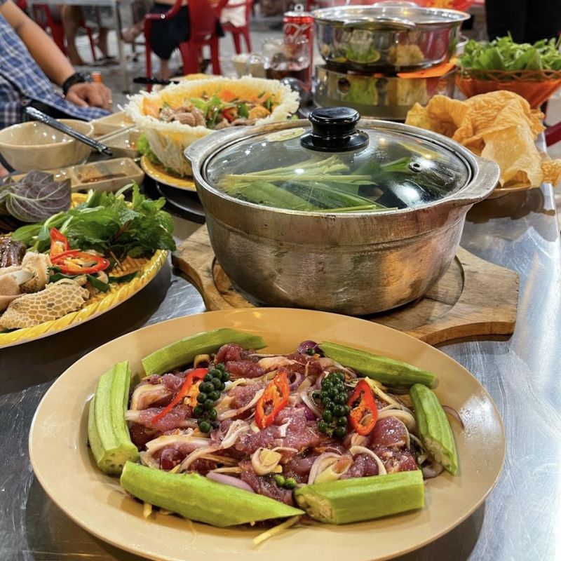 Lẩu dê Vân Ký