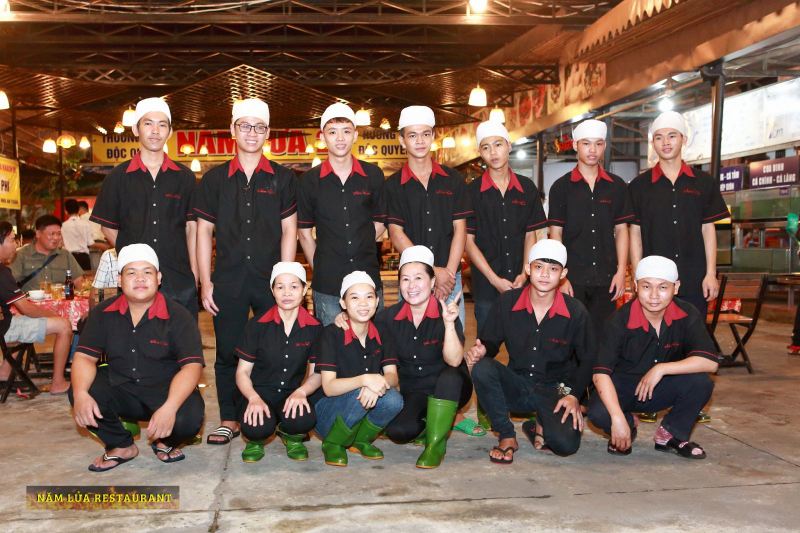 Nhà Hàng Năm Lửa 21