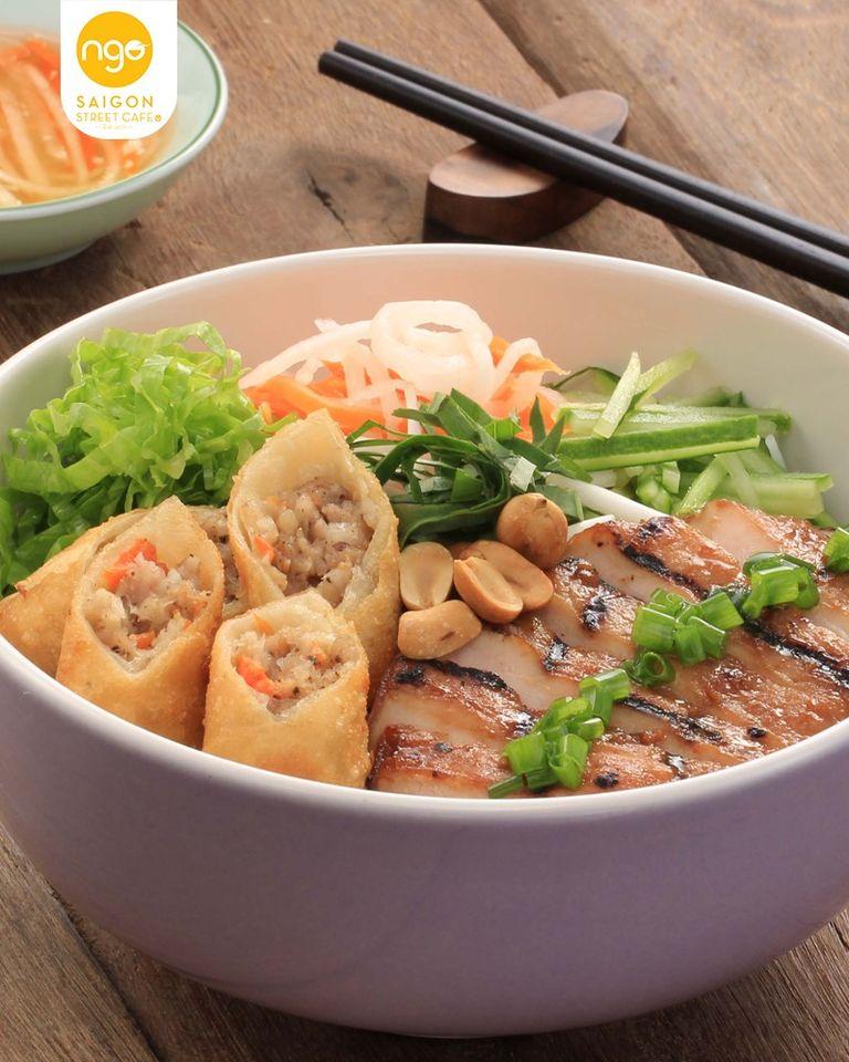 Nhà hàng Ngõ