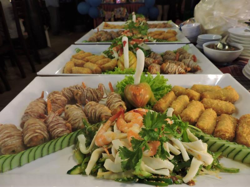 Các món ăn đa dạng, phong phú