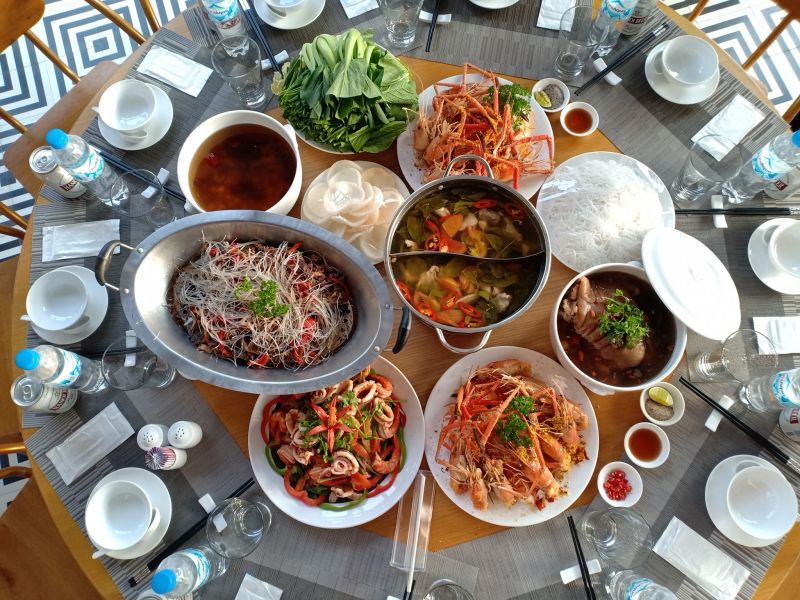 Ozone Seafood - Hải sản Phú Quốc