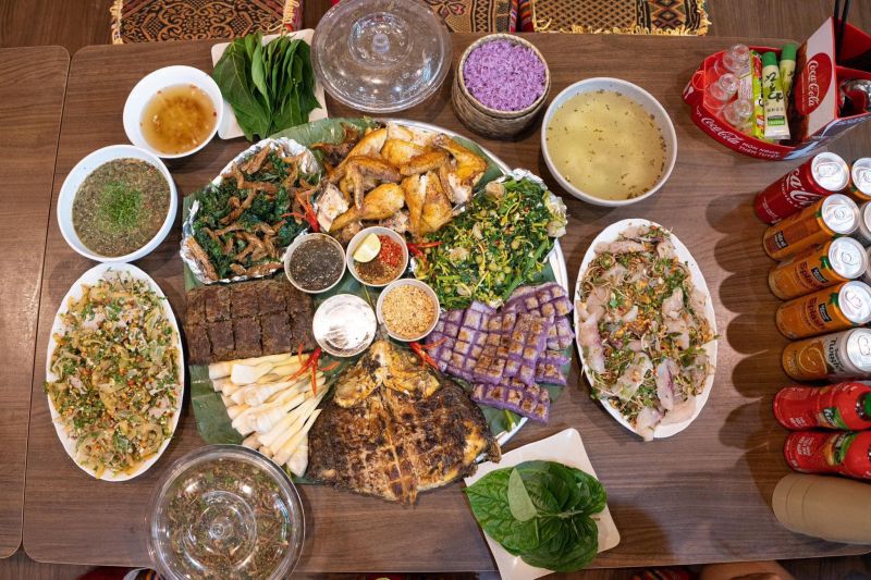 Nhà hàng Pí Nọong