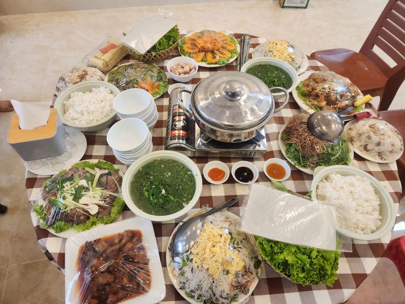 Nhà Hàng Quách Tĩnh