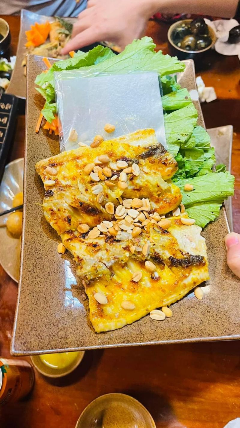 Nhà hàng Tam Gia Trang