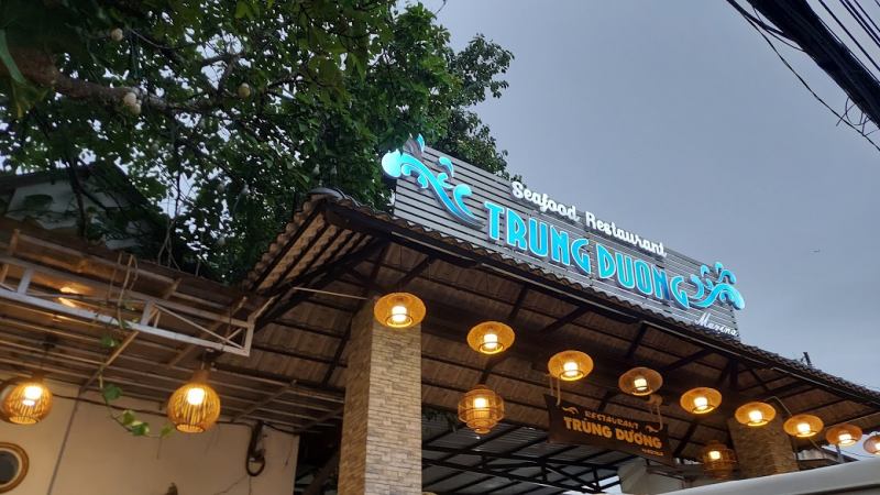 Nhà hàng Trùng Dương Marina