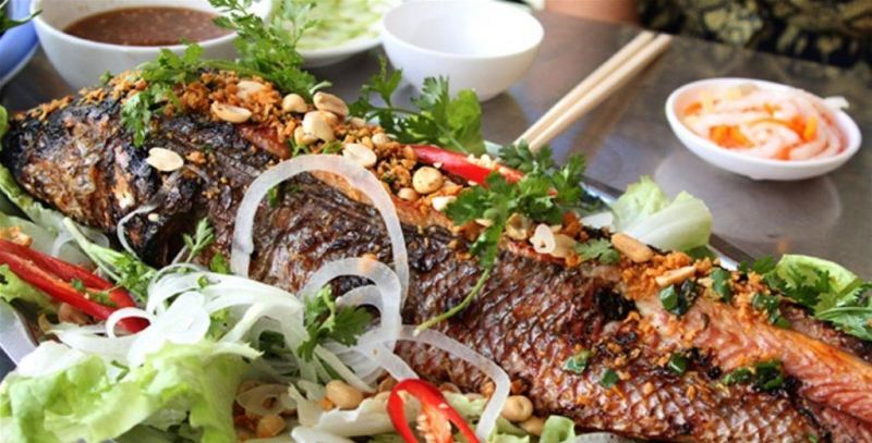 Nhà Hàng Tuyến Thủy