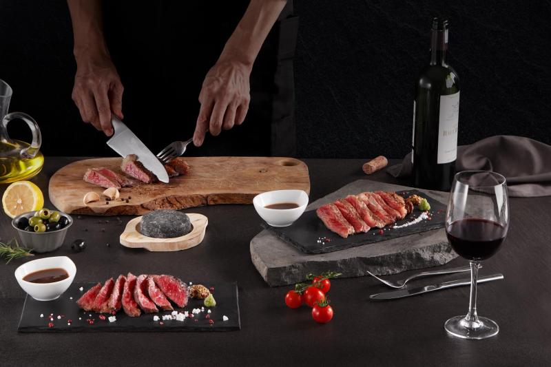 Ussina Sky 77 - Aging Beef & Bar