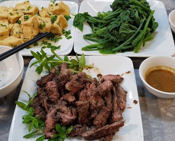 Nhà Hàng Vườn Nhãn