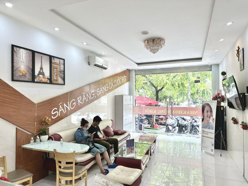 Nha Khoa Đồng khởi