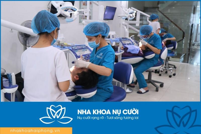 Nha khoa Nụ Cười