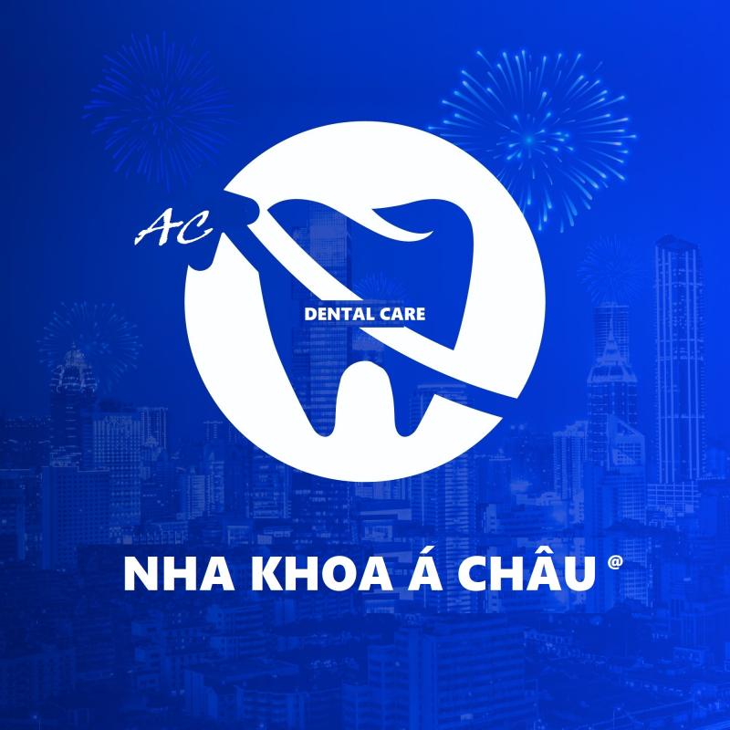Bác sĩ điều trị răng cho bé tại Á Châu