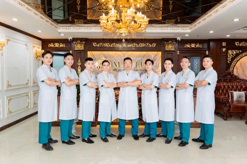 Nha khoa Quốc tế Việt Đức