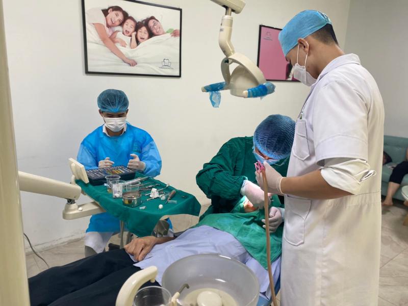 Nha khoa Quốc tế Việt Đức