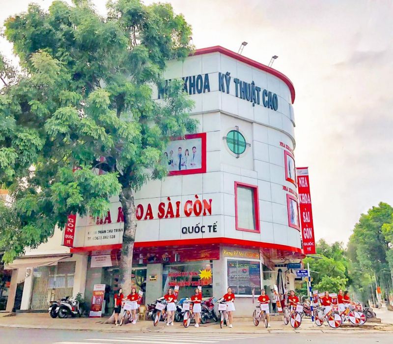 Nha Khoa Sài Gòn Quốc Tế