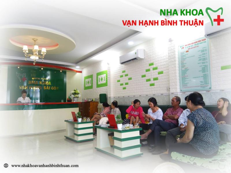 Nha khoa Vạn Hạnh Bình Thuận