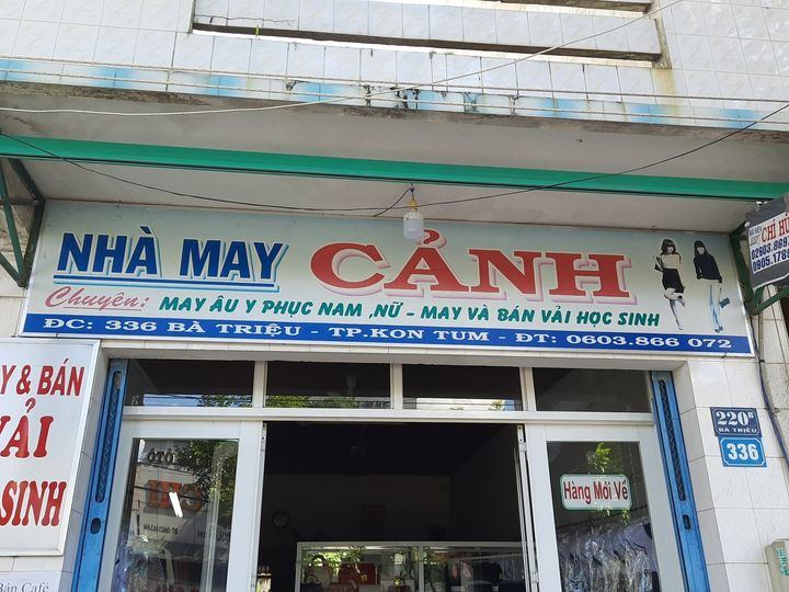 Nhà may Cảnh