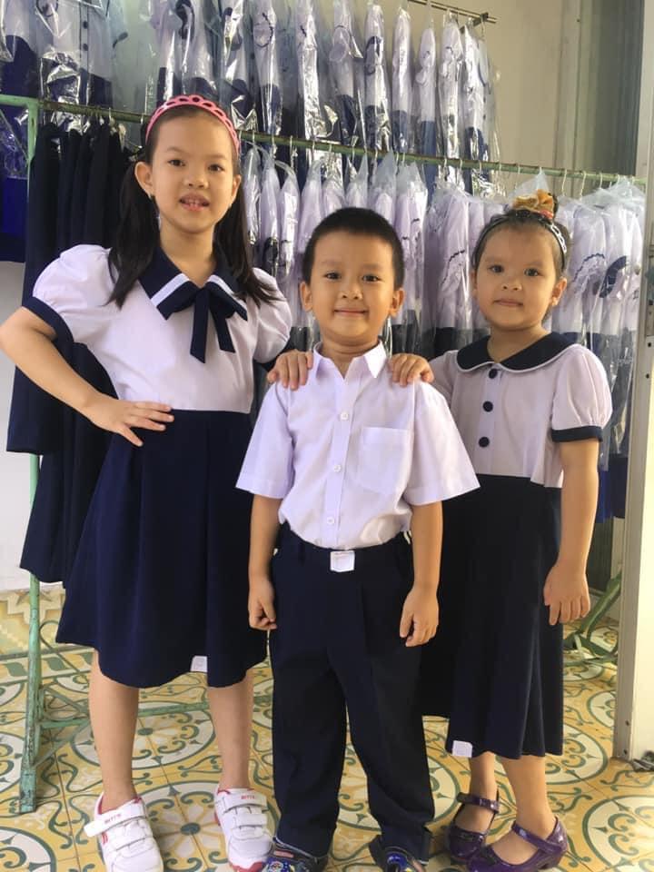 Nhà may Cảnh