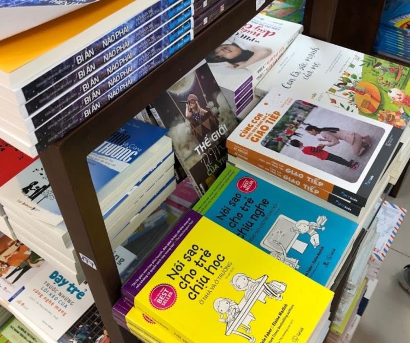 Rất nhiều những tựa sách hiếm có mặt tại Fahasa