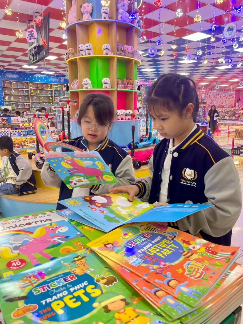 Nhà Sách Tiến Thọ