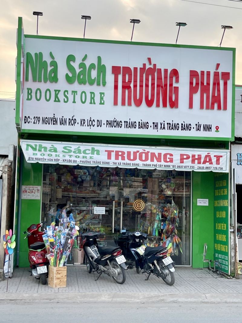 Nhà Sách Trường Phát