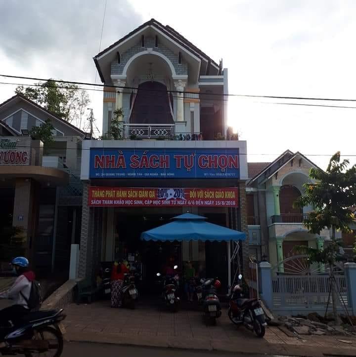 Nhà Sách Tự Chọn