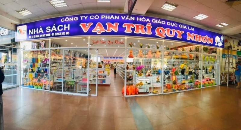 Nhà Sách Vạn Trí Quy Nhơn