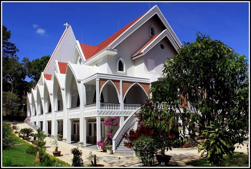 Nhà thờ Thánh Tâm