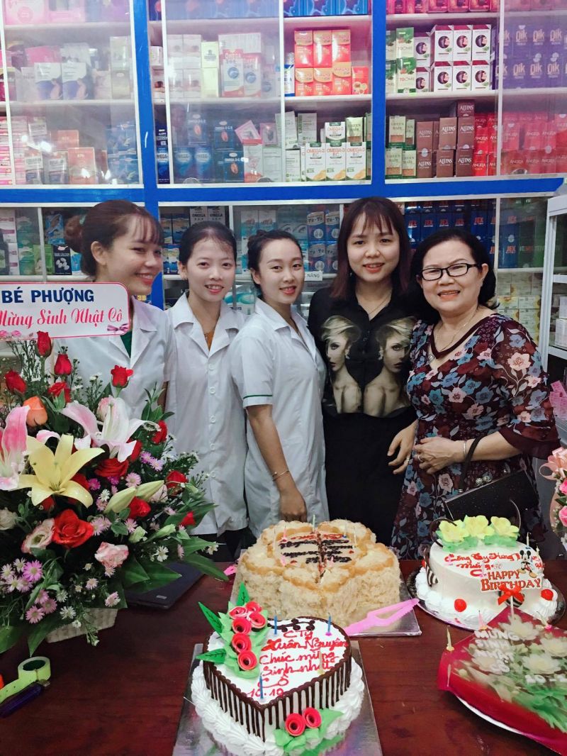 Nhà thuốc Nhật Tân