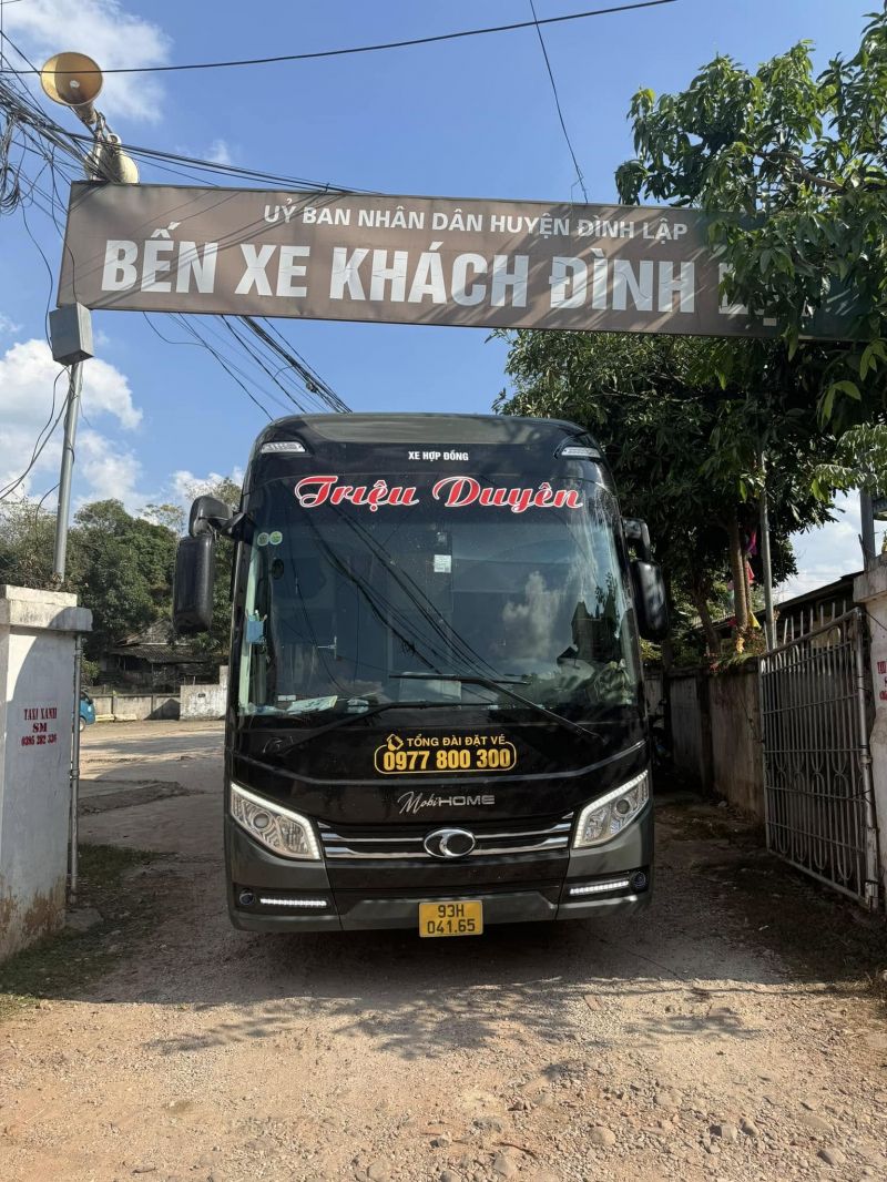 Nhà xe Triệu Duyên