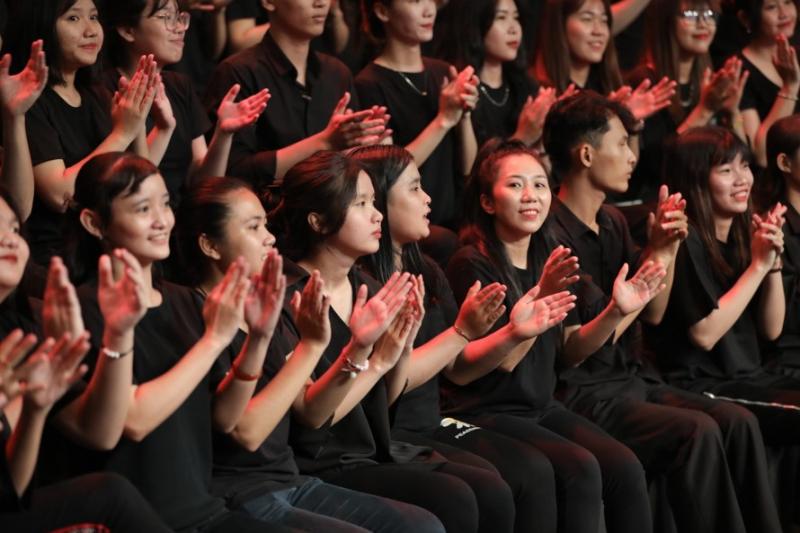Nhân viên tham gia sự kiện